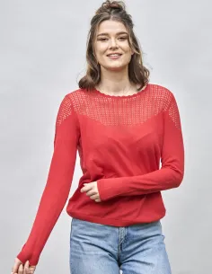 Pullover mit Mesheinsatz...