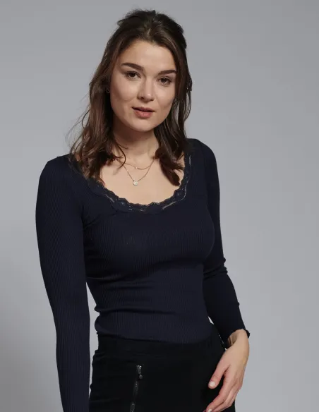 Langarmshirt Seide - Baumwolle Spitzendetail Kokon Zwo